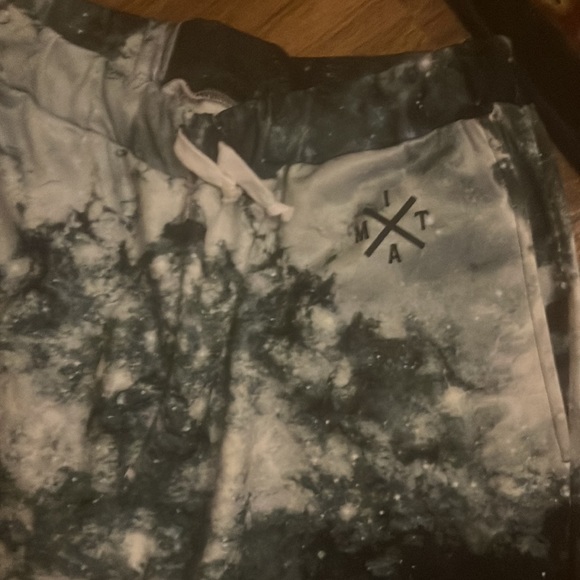 IMAT - Picture 3 of 3